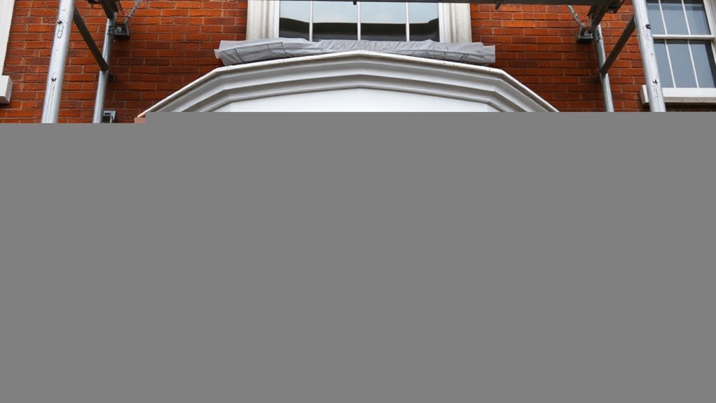 Bay Windows Stamford Hill